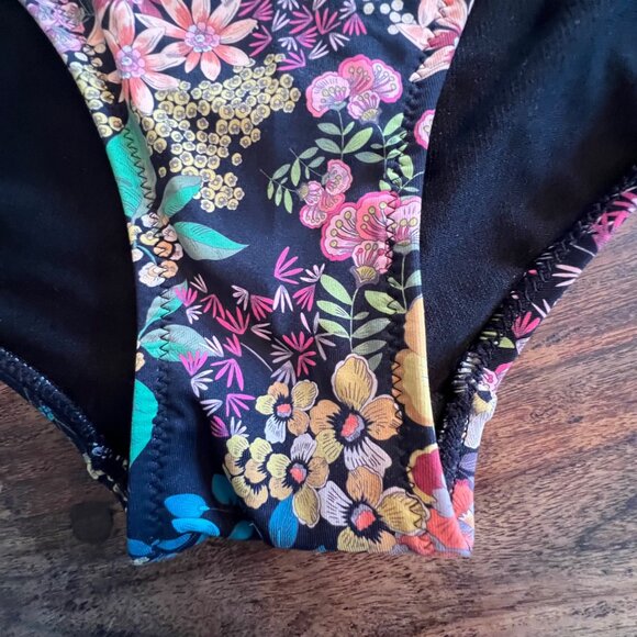 Johnny Was Floral & Animal Print One-Piece Swimsuit 3X Nylon Blend - Picture 10 of 16